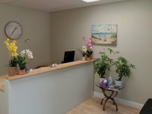 entrance waiting secretary room